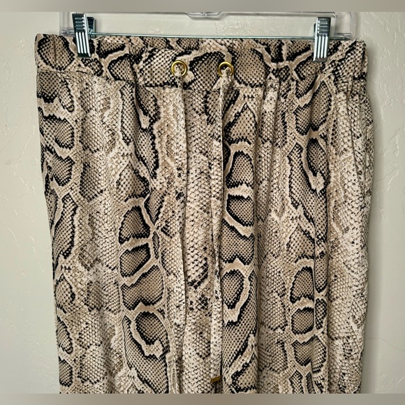 Michael Kors Wide Leg Pants Crushed Crepe Snakeskin Print Bottoms SZ Medium NEW! - Picture 7 of 16